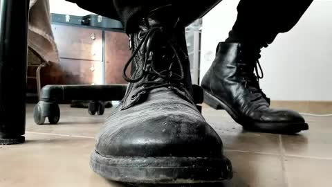 Pablo Meness online show from April 18, 5:53 am