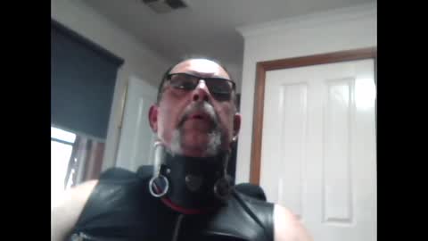 Snapshot of painboi00001 chatting on January 16, 8:00 am painboi00001 online show from January 16, 8:00 am