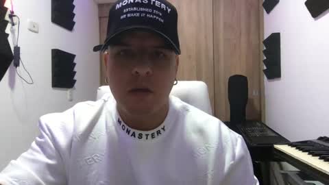 Snapshot of paisaexotico chatting on October 13, 11:11 pm paisaexotico online show from October 13, 11:11 pm