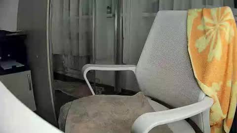 Snapshot of pajero1271 chatting on October 9, 6:35 pm pajero1271 online show from October 9, 6:35 pm