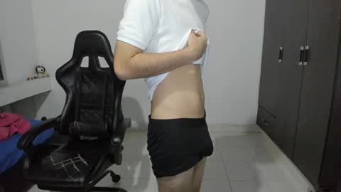 Snapshot of pakun_ chatting on December 20, 11:58 pm pakun_ online show from December 20, 11:58 pm