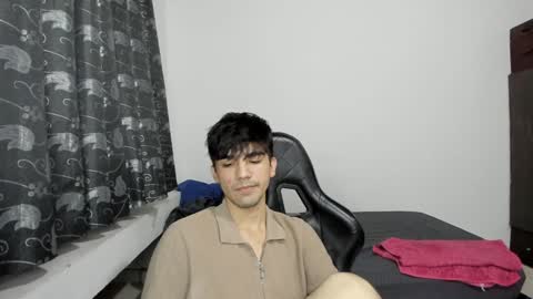 Snapshot of pakun_ chatting on January 26, 1:20 am pakun_ online show from January 26, 1:20 am