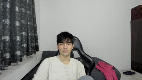 Snapshot of pakun_ chatting on January 24, 2:18 am pakun_ online show from January 24, 2:18 am