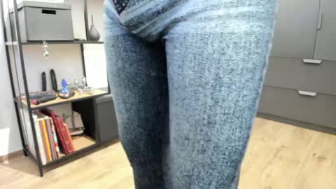 pampersandspanking online show from April 6, 5:08 am