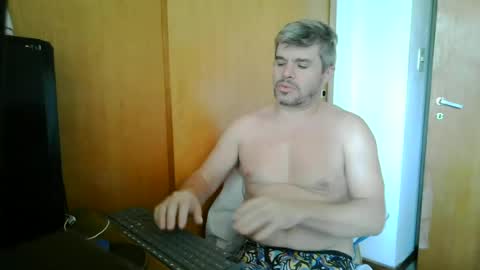 Pancho Madrid online show from April 29, 6:58 pm