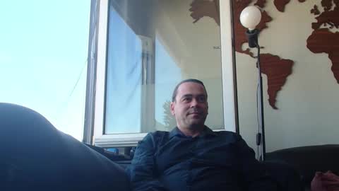 Snapshot of pannenkoekenkeizer chatting on March 6, 1:35 pm Chris online show from March 6, 1:35 pm