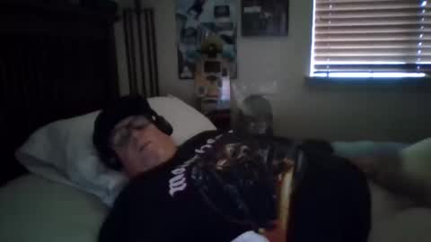 panos online show from October 16, 2:36 pm