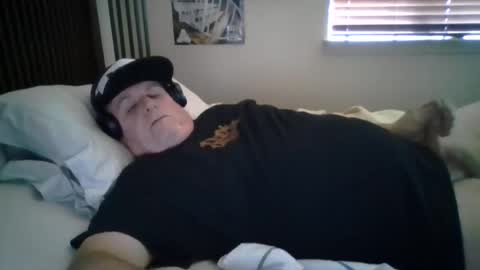 panos online show from February 24, 5:46 pm