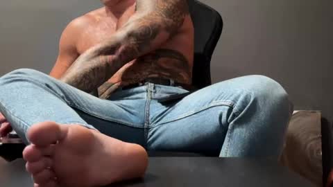 Oleg online show from April 23, 2:19 pm