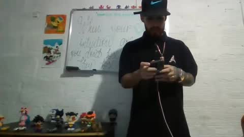 Snapshot of panthers_room chatting on September 12, 6:13 am panthers_room online show from September 12, 6:13 am