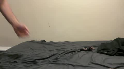 PantsLessTraveler online show from October 16, 10:23 am