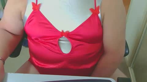Snapshot of pantyandbraman chatting on October 18, 11:31 pm pantyandbraman online show from October 18, 11:31 pm