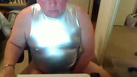 Snapshot of pantyandbraman chatting on December 11, 8:49 am pantyandbraman online show from December 11, 8:49 am