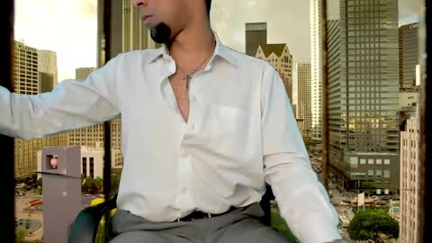 Snapshot of paolo_johnson chatting on March 3, 3:24 pm Paolo online show from March 3, 3:24 pm