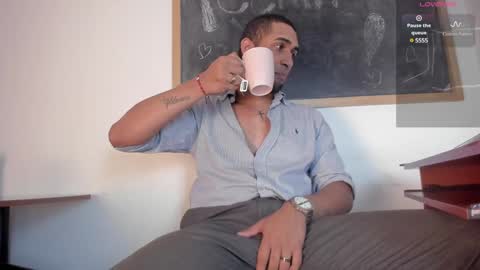 Snapshot of paolo_johnson chatting on February 1, 2:56 pm Paolo online show from February 1, 2:56 pm
