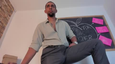 Snapshot of paolo_johnson chatting on February 25, 11:52 am Paolo online show from February 25, 11:52 am