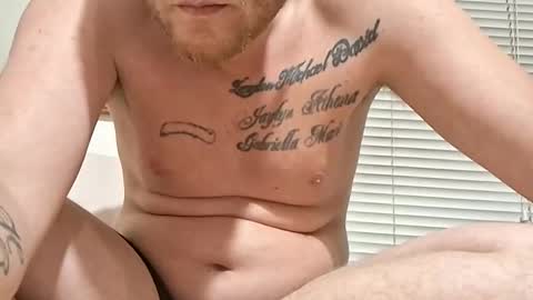 papapfouts online show from April 27, 2:41 am