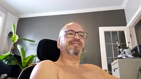 Papi online show from January 12, 2:09 pm