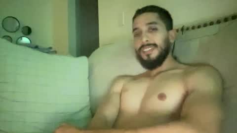 Snapshot of papicubano_guapo23cm chatting on September 30, 7:57 am papicubano_guapo23cm online show from September 30, 7:57 am