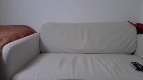 Snapshot of papijakey chatting on December 20, 1:25 am -- New Videos Down Below online show from December 20, 1:25 am