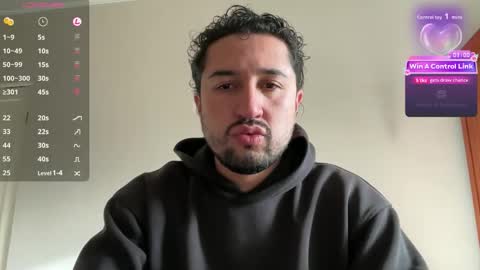 paprika_555 online show from April 20, 5:54 am