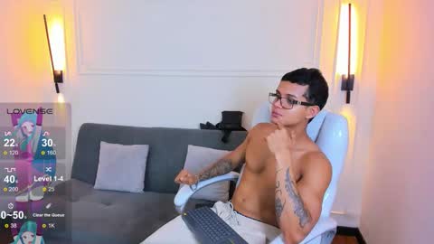 Ryan And Casper online show from March 30, 7:26 pm