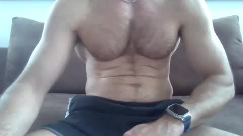 Snapshot of parisien75015 chatting on March 2, 6:16 am Porn Actor 21cm Hetero online show from March 2, 6:16 am