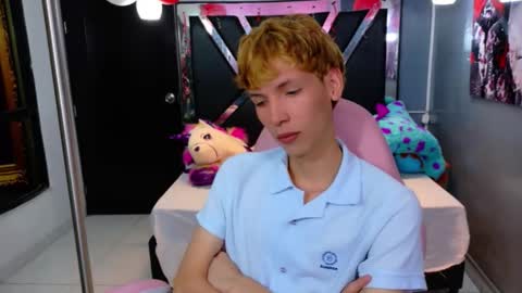 park_jimin1 online show from September 24, 12:03 pm