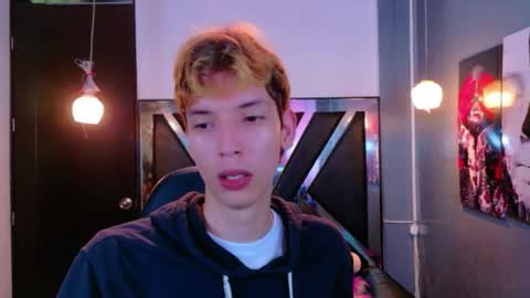 park_jimin1 online show from February 4, 12:11 pm