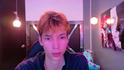 park_jimin1 online show from February 2, 12:57 pm