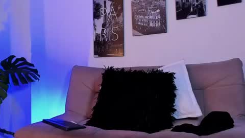 parker lavine online show from June 14, 2:24 am