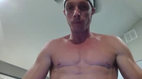 Snapshot of parkerflexes chatting on September 21, 3:39 am Parker online show from September 21, 3:39 am
