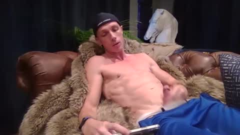 Snapshot of parkerflexes chatting on September 11, 5:45 pm Parker online show from September 11, 5:45 pm
