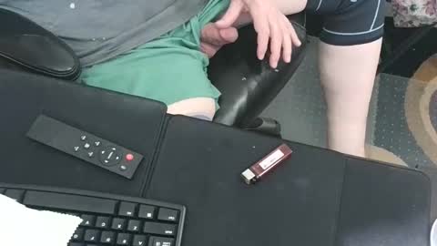 Bagels online show from April 28, 7:57 am