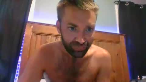 assNtitties21 online show from September 29, 7:40 am