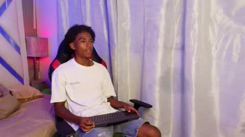 PARZIVAL online show from March 18, 7:39 pm