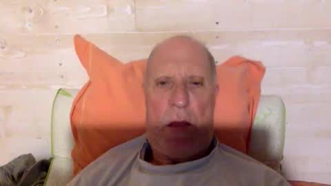 Snapshot of patibulaire1912 chatting on September 19, 1:18 am Pati24 online show from September 19, 1:18 am
