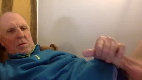 Snapshot of patibulaire1912 chatting on February 11, 9:25 pm Pati24 online show from February 11, 9:25 pm