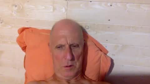Snapshot of patibulaire1912 chatting on January 18, 6:21 pm Pati24 online show from January 18, 6:21 pm