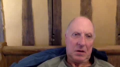 Snapshot of patibulaire1912 chatting on February 16, 9:59 pm Pati24 online show from February 16, 9:59 pm