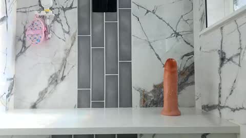 Patrick54127 online show from April 29, 3:17 pm