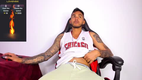 patrick_hot69 online show from January 4, 1:10 am