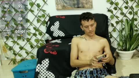     online show from March 28, 11:49 pm