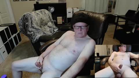 Snapshot of patrickstroking chatting on March 9, 11:25 pm patrickstroking online show from March 9, 11:25 pm
