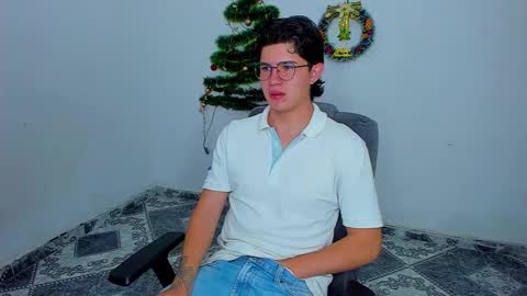 .... online show from December 5, 12:44 pm