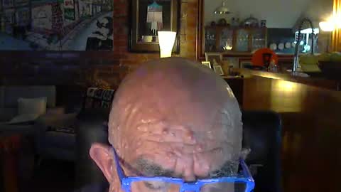 Snapshot of patvac chatting on January 9, 1:35 pm patvac online show from January 9, 1:35 pm