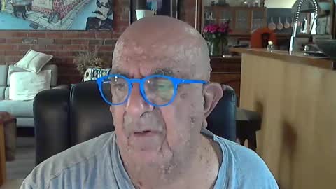 Snapshot of patvac chatting on March 5, 11:49 pm patvac online show from March 5, 11:49 pm
