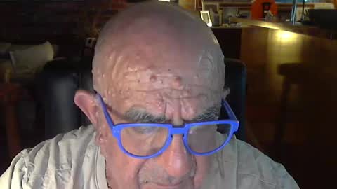 Snapshot of patvac chatting on January 22, 2:03 pm patvac online show from January 22, 2:03 pm