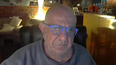 Snapshot of patvac chatting on September 10, 2:59 pm patvac online show from September 10, 2:59 pm