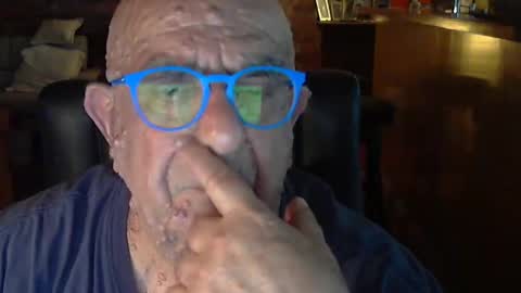 Snapshot of patvac chatting on February 14, 1:40 pm patvac online show from February 14, 1:40 pm